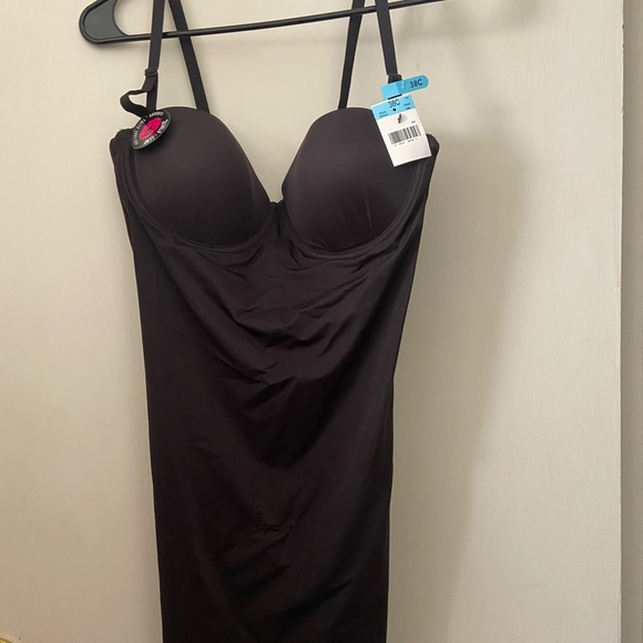 Maidenform Shapewear - Picture 6 of 13